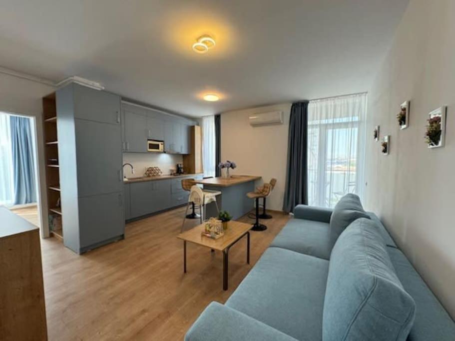 Joy City Stay Vivalia 7B-25 Timişoara Buitenkant foto
