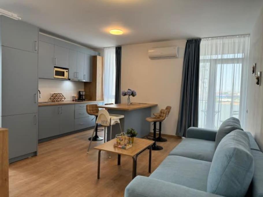 Joy City Stay Vivalia 7B-25 Timişoara Buitenkant foto